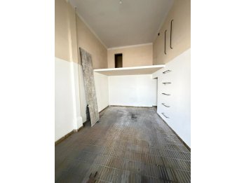 VENTA AMPLIA CASA EN PLANTA ALTA – ECHAGUE Y CURA ALVAREZ.