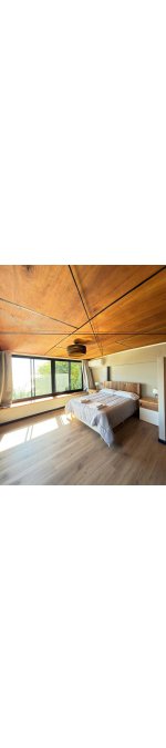 venta de casa- arquitectura y diseño a orillas del rio.