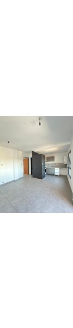 Hermoso departamento con cochera calle uruguay y la rioja.