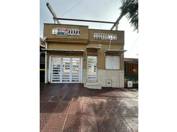 CASA DE 3 DORMITORIOS EN VENTA | PARANÁ