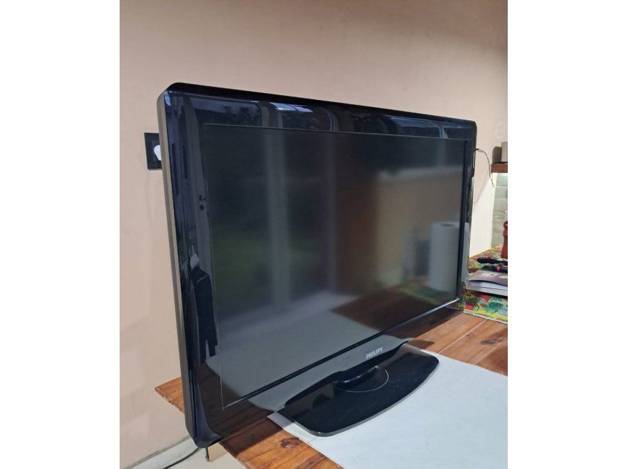 TELEVISOR LCD 32 pulgadas