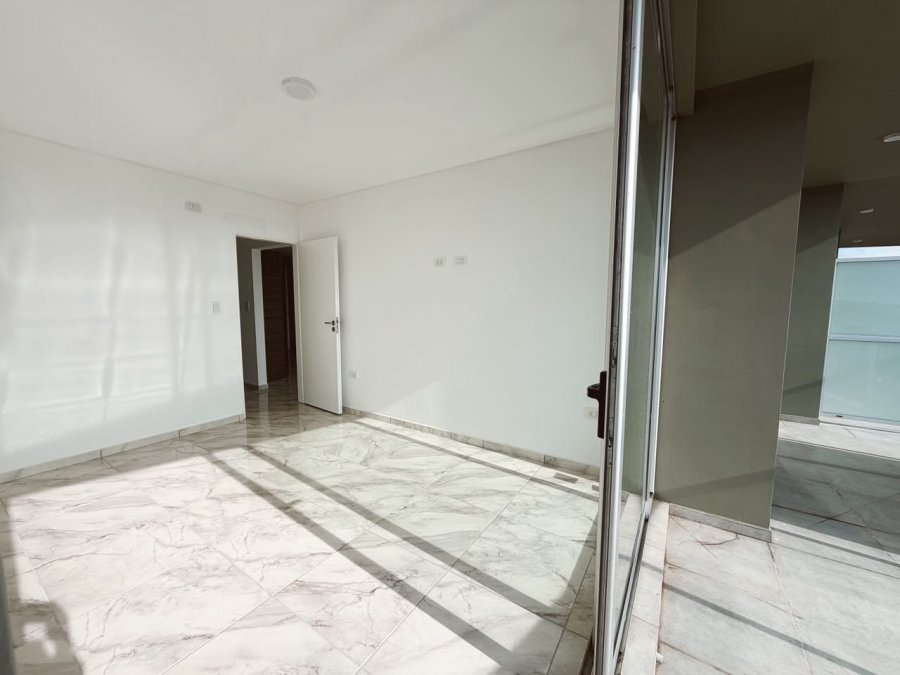 Venta dpto dos dormitorios Alem 866