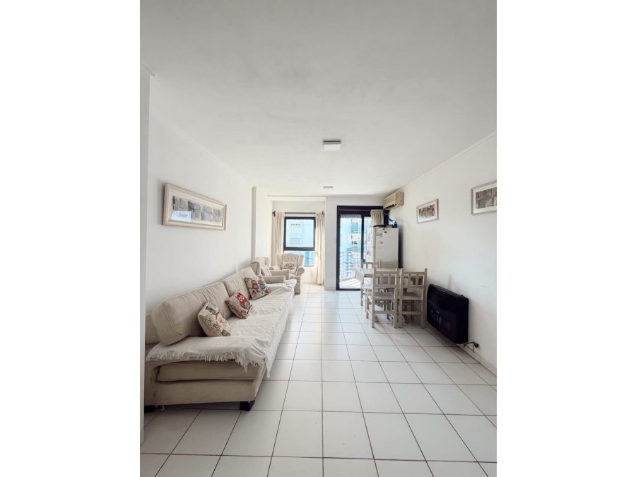 apto credito,dpto en venta 3 dorm + cochera calle URQUIZA