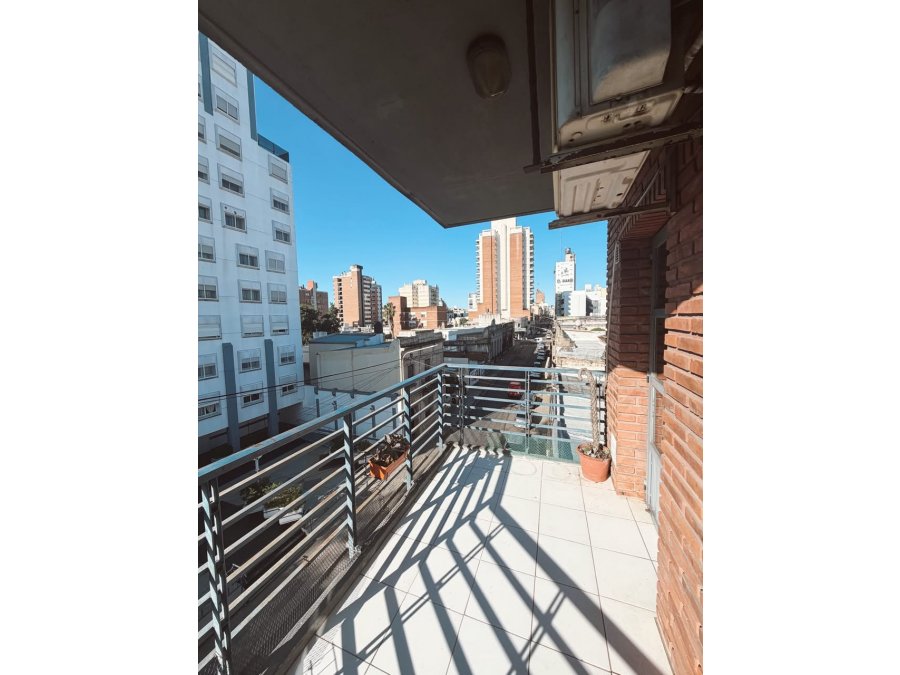 apto credito,dpto en venta 3 dorm + cochera calle URQUIZA