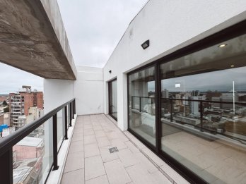 Venta Dpto 1 dorm + balcon + patio Calle La paz 48