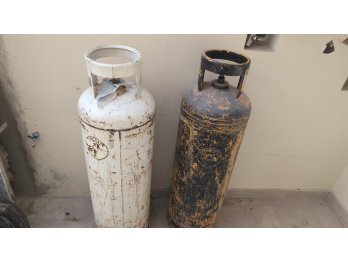 Dos Tubos de gas 45 con regulador