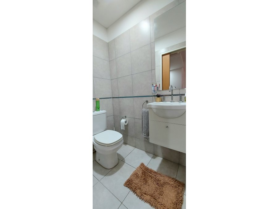 Vendo hermoso departamento 2 dormitorios, cochera