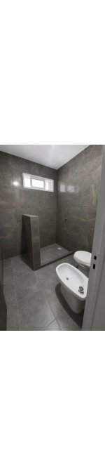 Vendo casa a estrenar (zona UTN / ex hipódromo)