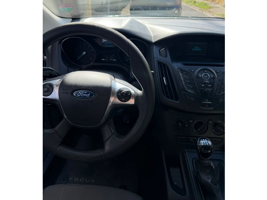 Ford Focus Sedan 1.6l 126.000km