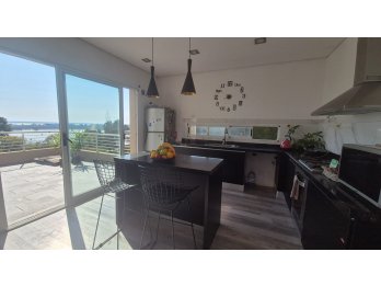 🏡✨ **CASA PREMIUM EN VENTA – BARRIO PRIVADO PUERTO URQUIZA*
