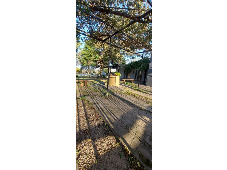 Casona con amplio parque y pileta, Villa Urquiza