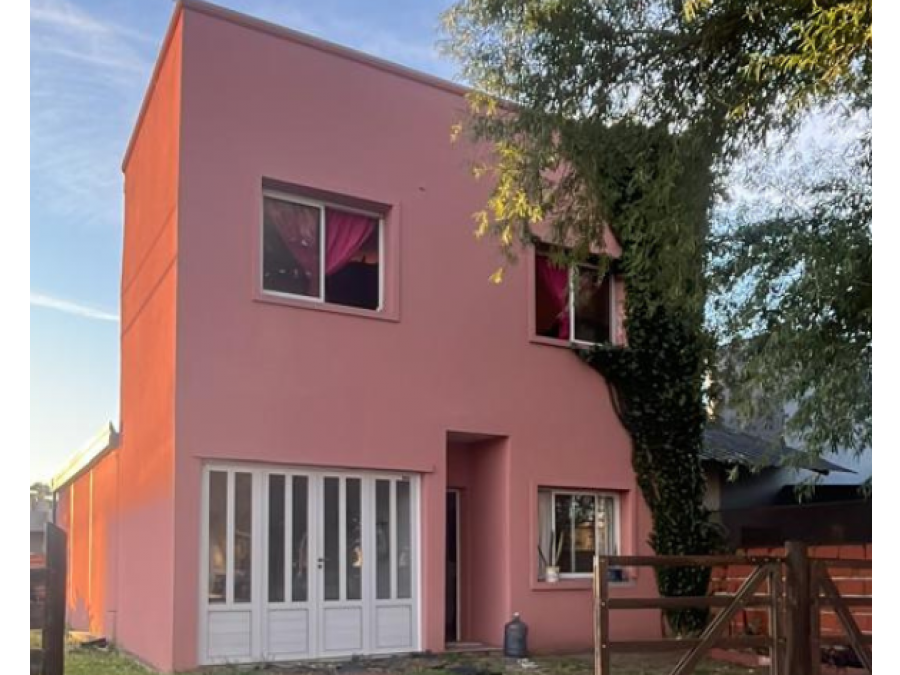 VENDO CASA EN SAN BENITO - LOTEO SOLVENCIA
