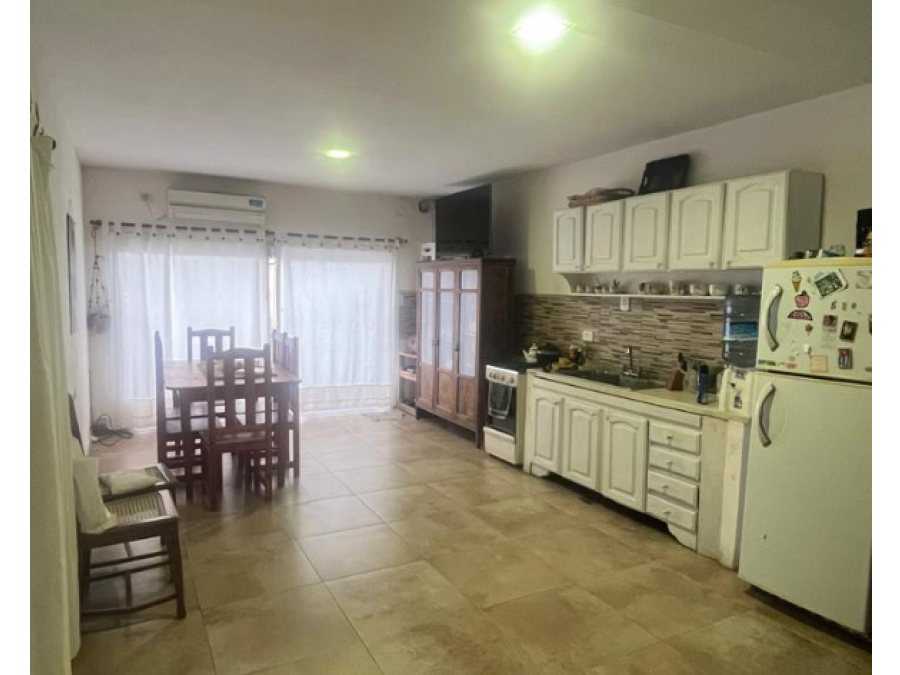 VENDO CASA EN SAN BENITO - LOTEO SOLVENCIA