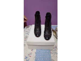 Vendo botas y zapatos nuevos talle 37  tel 3434054576