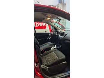 Vendo FORD KA SE año 2019