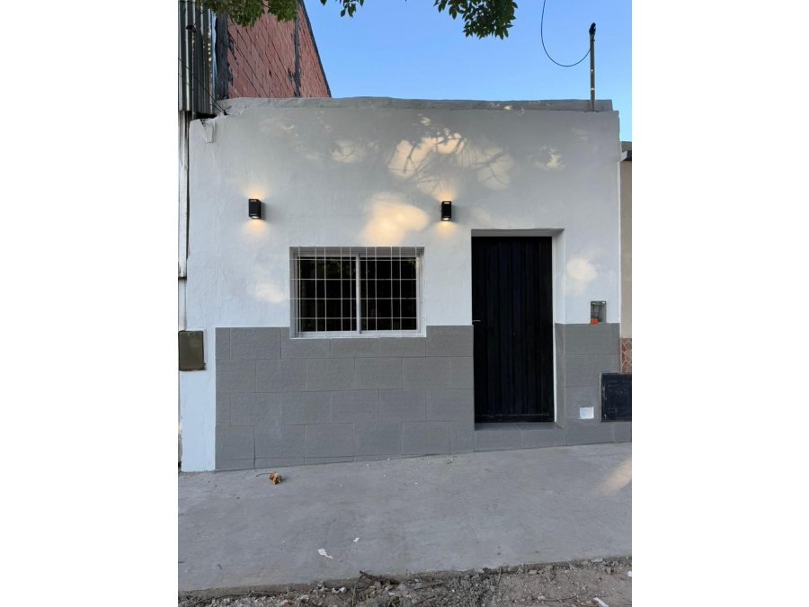 SE ALQUILA DEPARTAMENTO (TIPO MONOAMBIENTE)