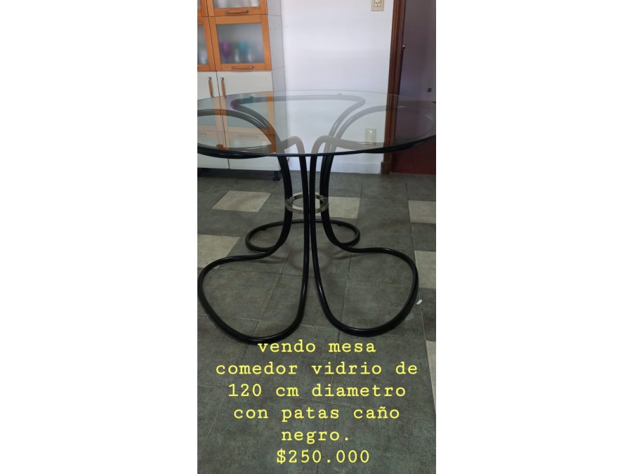 Vendo Mesa de Vidrio para comedor