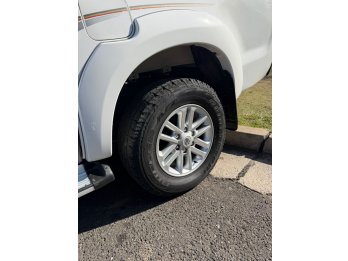 VENDO HILUX SRV 2013