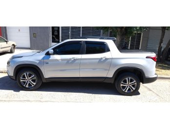 FIAT TORO 4X4 IMPECABLE 90 MIL KM