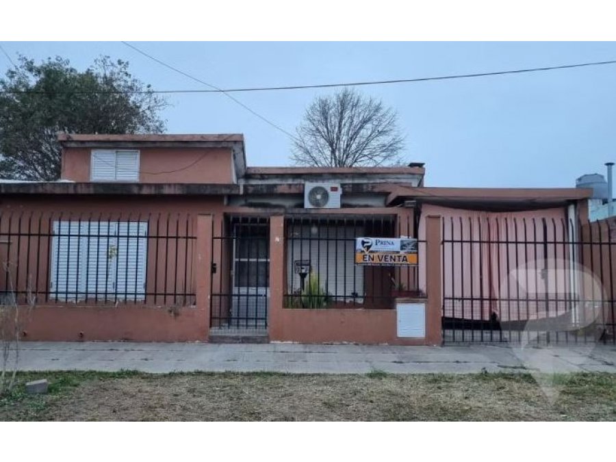 En Diamante excelente propiedad