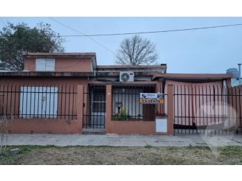 En Diamante excelente propiedad