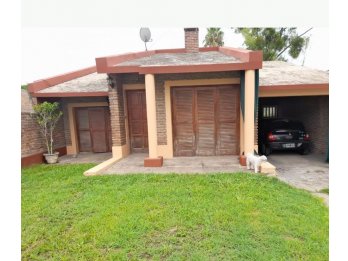 Gran casa.. excelente ubicación y orientación este