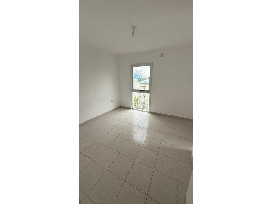 SE VENDE DEPTO DE 1 DORM EN ORO VERDE, IDEAL P INVERSIÓN.