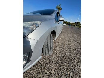 Dueño vende Peugeot 408 full allure+2.0nav año 2015
