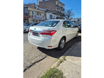 Corolla Xei 128.000 kilómetros