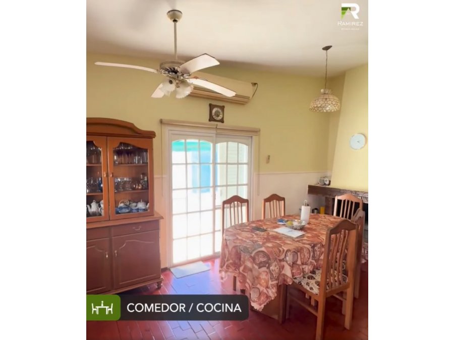 Casa en venta con pileta y patio