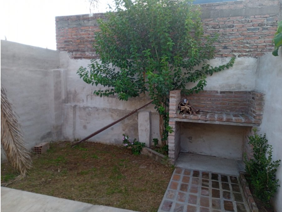 CASA MUY LINDA