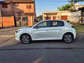 VENDO PEUGEOT 208 FELINE 2024