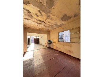 ✅VENDO CASA A RECICLAR ZONA AV RAMÍREZ Y PASTEUR U$D49.000🔥