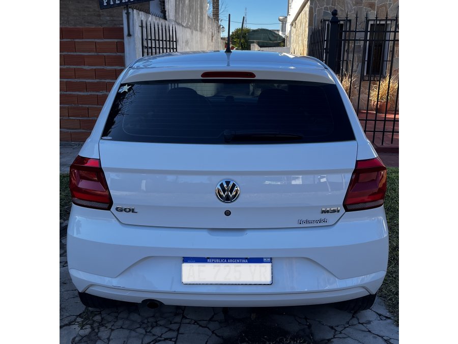 VENDO VOLKSWAGEN GOL TREND 1.6 MSI AUTOMATICO 2021