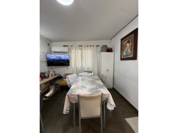 División de los Andes y Santos Domínguez - Casa en Venta