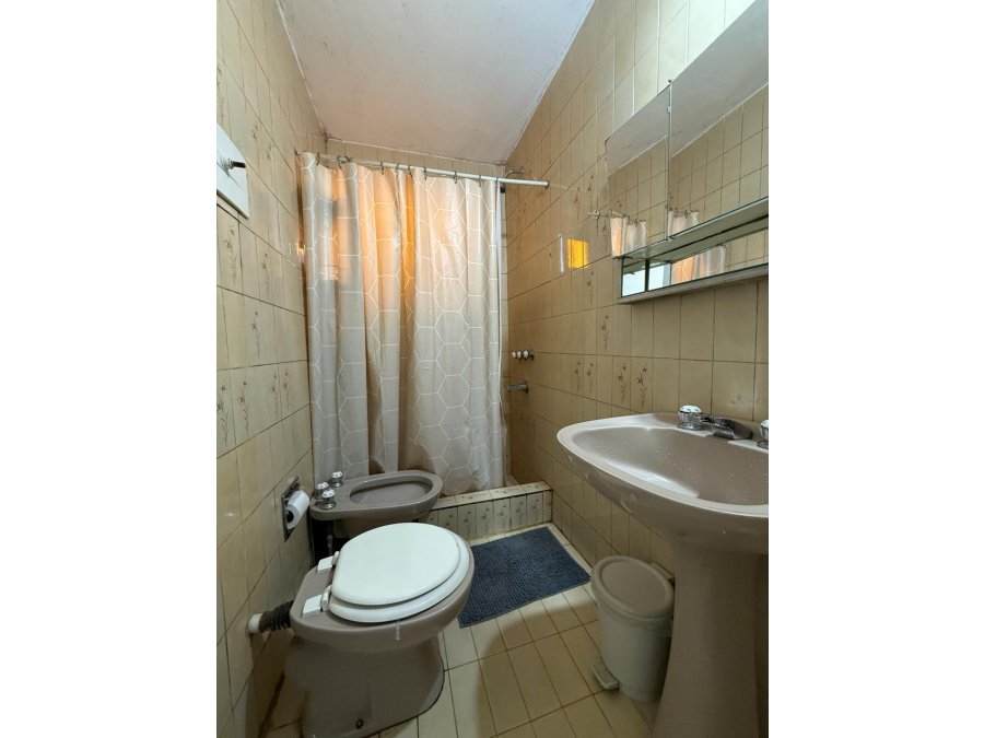 División de los Andes y Santos Domínguez - Casa en Venta