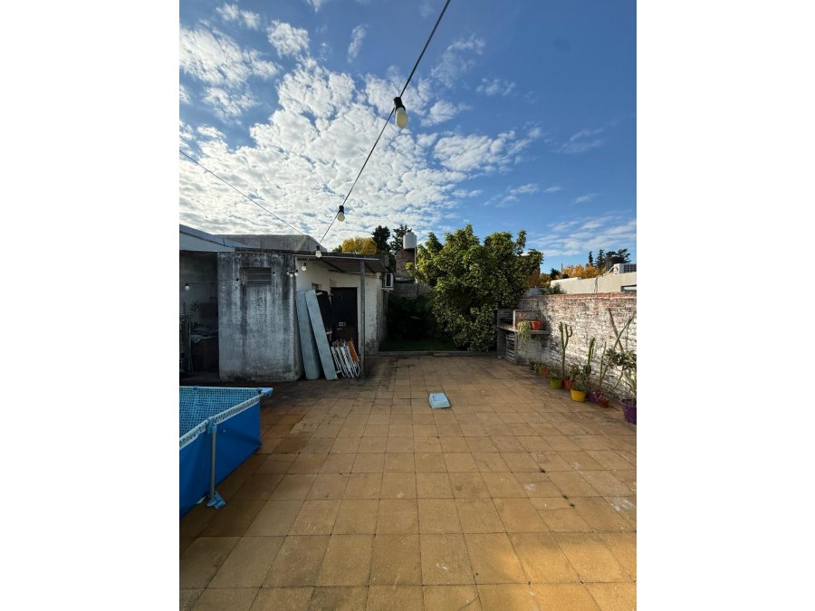 División de los Andes y Santos Domínguez - Casa en Venta