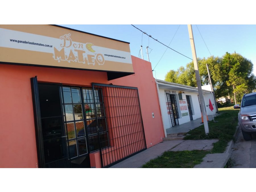 alquilo local en colonia avellaneda
