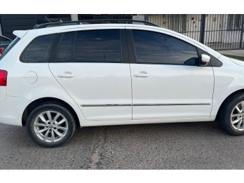 Volkswagen Suran Highline 2014