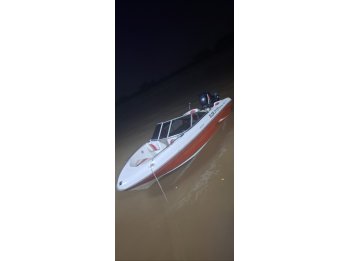 Vendo Pietra 460 c/Mercury 40