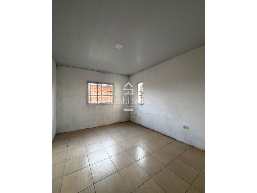 Casa en venta calle Neuquén