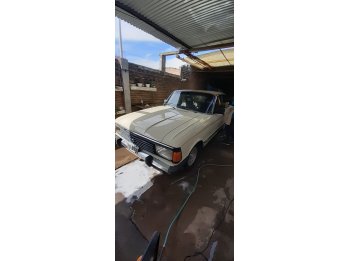 FORD FALCON GHIA ´83