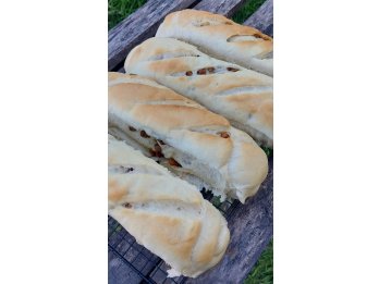 Pan con chicharrón artesanal