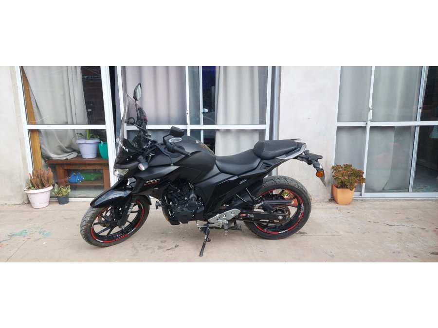 Yamaha 250 nueva