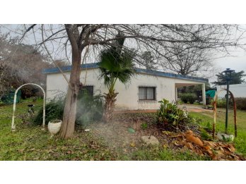 CASA REFACCIONAR CON GRAN TERRENO SAN BENITO