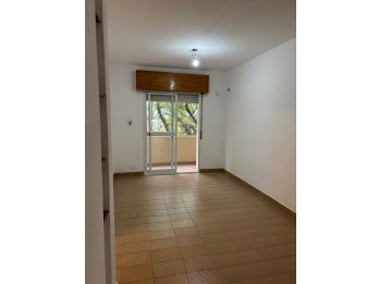 ALQUILO DEPARTAMENTO SOBRE CALLE GUEMES