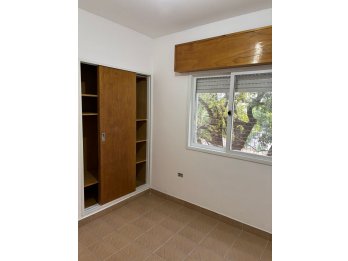 ALQUILO DEPARTAMENTO SOBRE CALLE GUEMES