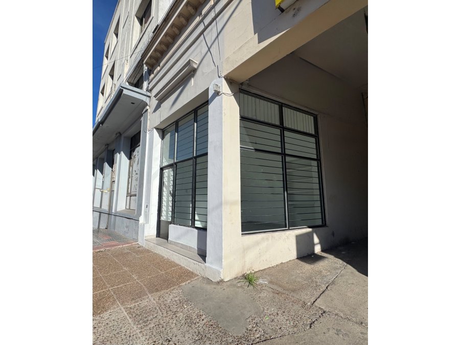 ALQUILER LOCAL GUALEGUAYCHU 228