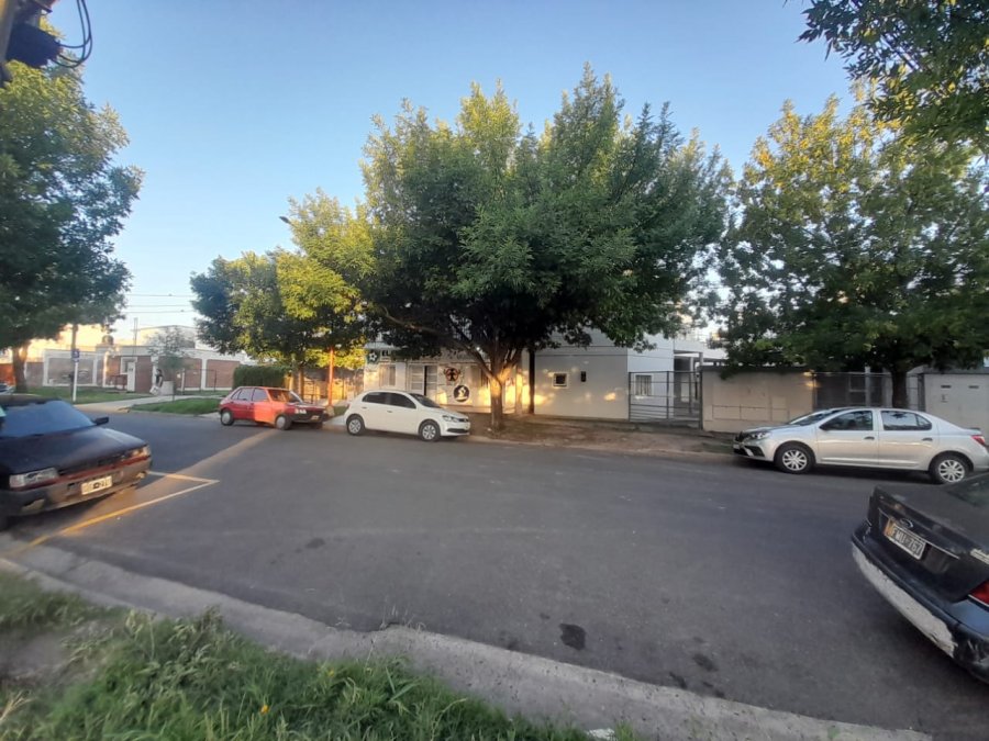 VENDO TERRENO DE GRAN TAMAÑO A 3 CUADRAS DEL POLI DEOROVERDE