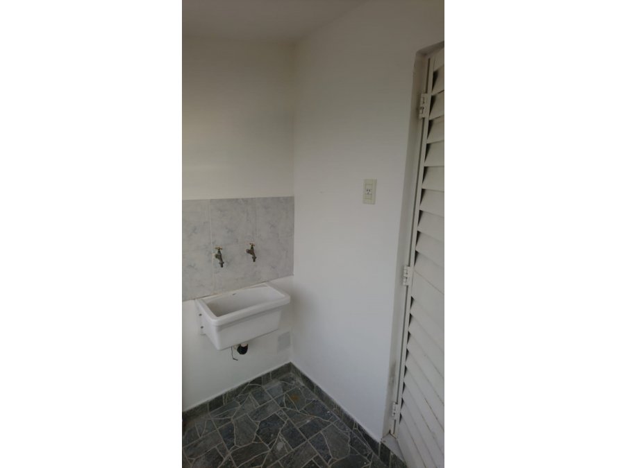 ALQUILO DEPTO DE UN DORMITORIO